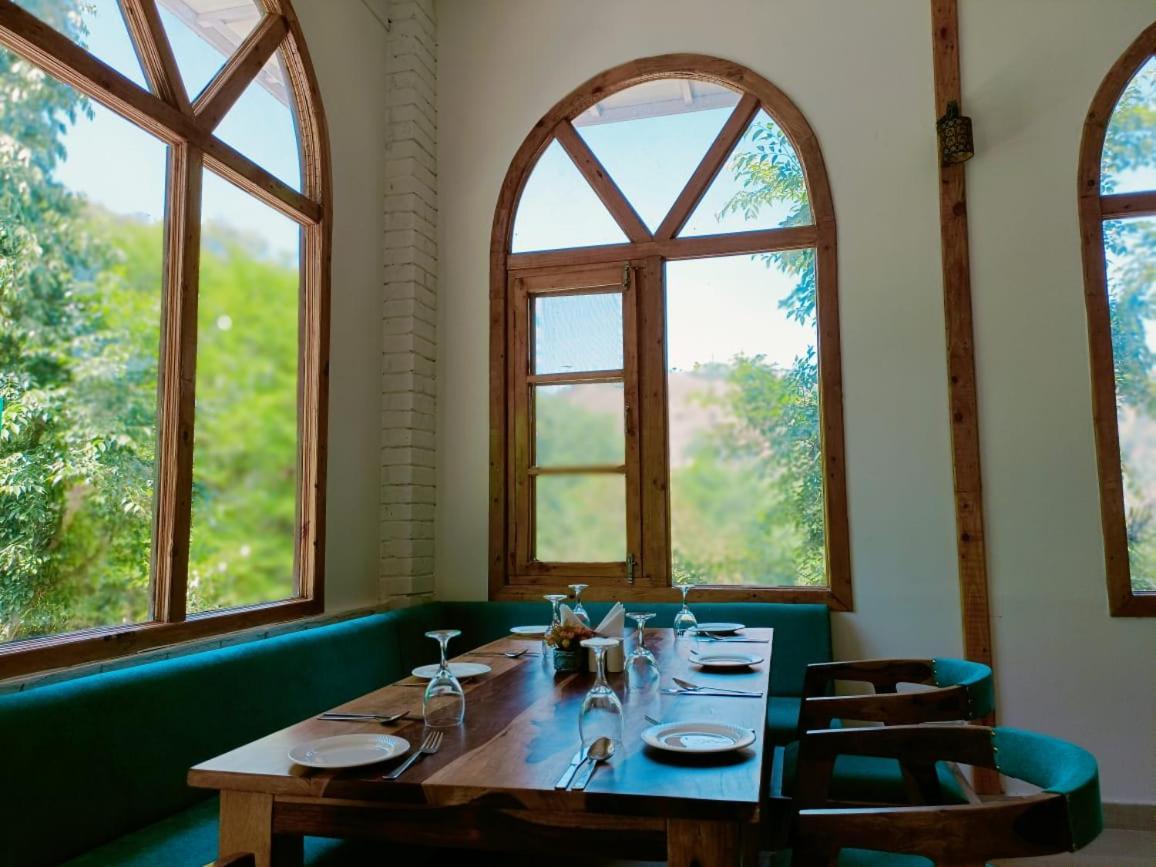 Aaroham Resort, Shimla Exterior foto