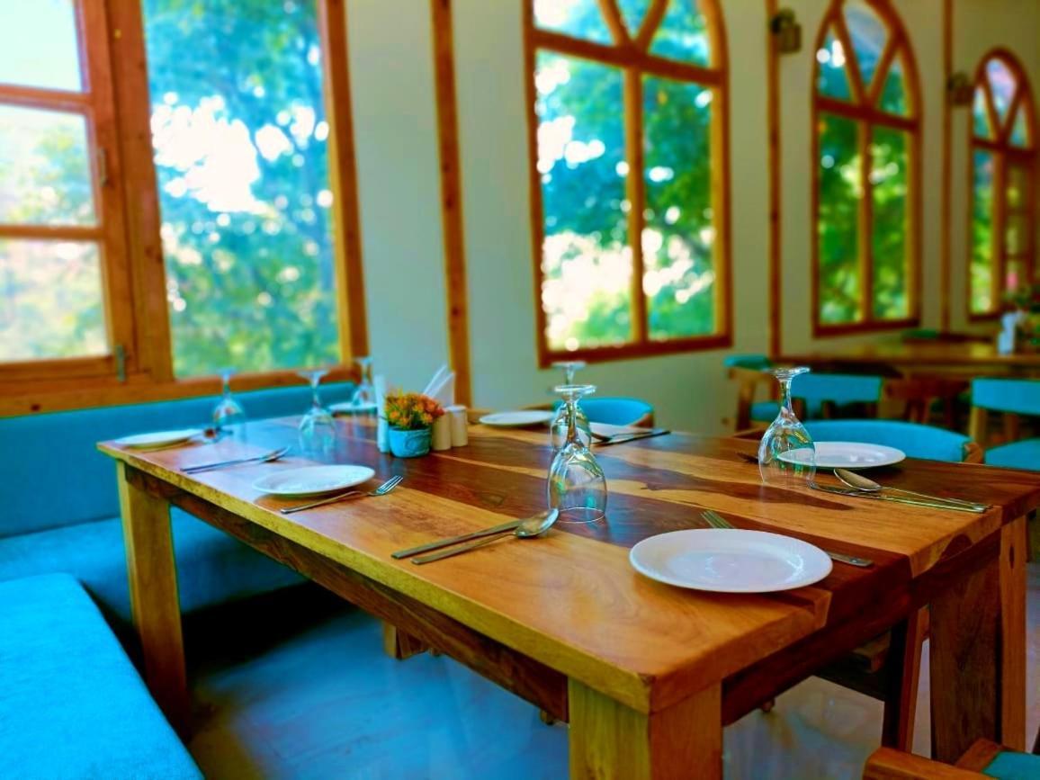 Aaroham Resort, Shimla Exterior foto